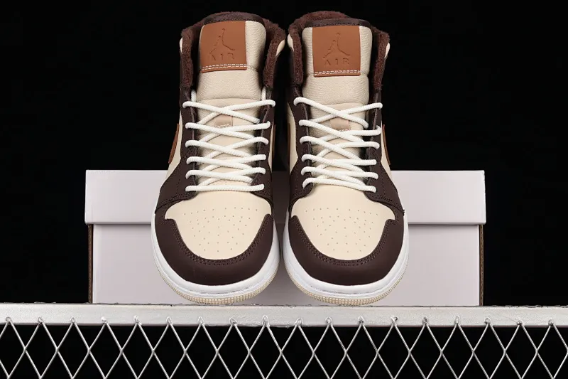 All categories Air Jordan Jordan series basketball shoes Air Jordan 1 Mid G version pure original Air Jordan 1 Mid SE AJ1 Joe 1 meter brown mid-top retro basketball shoes DO6699-200